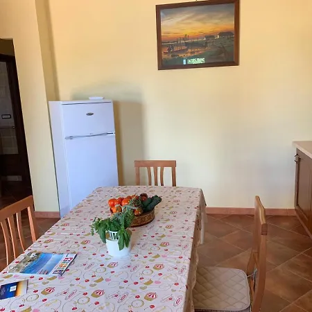 La Ninfa Holidays Apartment *
